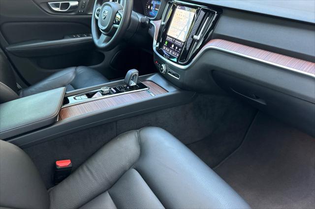 2023 Volvo S60 B5 Plus Black Edition