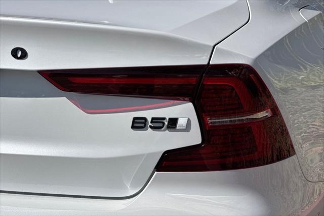 2023 Volvo S60 B5 Plus Black Edition