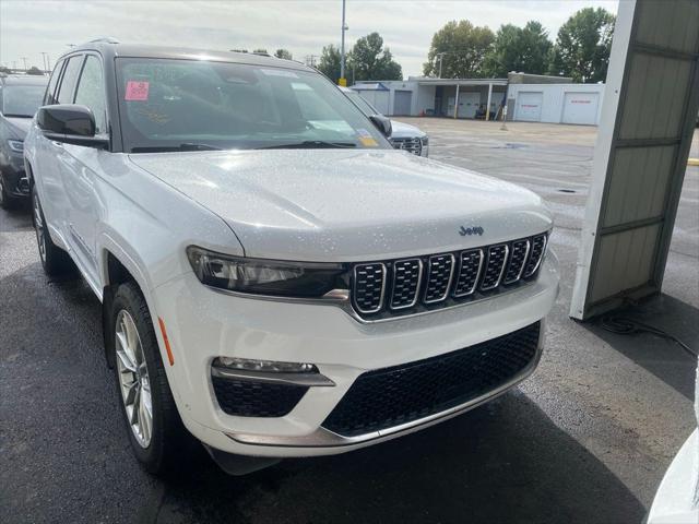 2023 Jeep Grand Cherokee Summit for sale in Groveport, OH