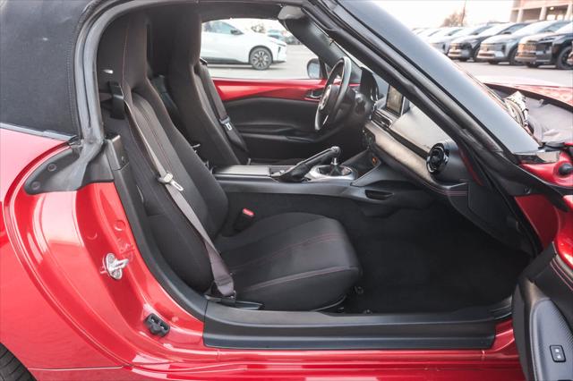 2016 Mazda MX-5 Club