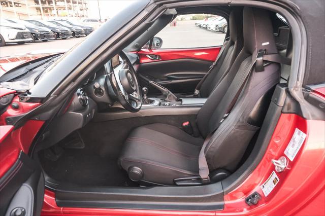 2016 Mazda MX-5 Club
