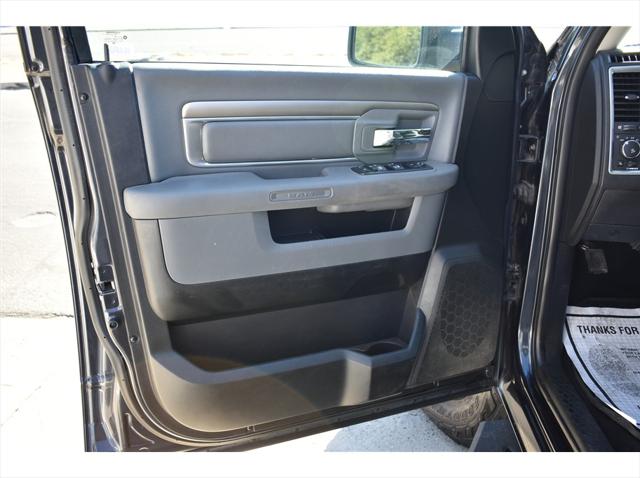 2019 Ram 1500 Classic Big Horn Crew Cab 4x2 64 Box