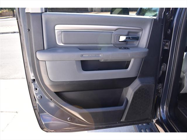 2019 Ram 1500 Classic Big Horn Crew Cab 4x2 64 Box