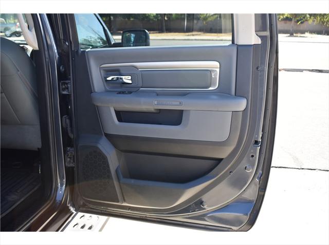 2019 Ram 1500 Classic Big Horn Crew Cab 4x2 64 Box