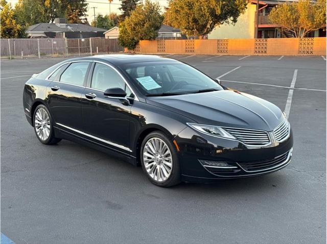 2013 Lincoln MKZ Sedan 4D