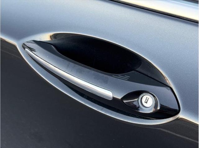 2013 Lincoln MKZ Sedan 4D