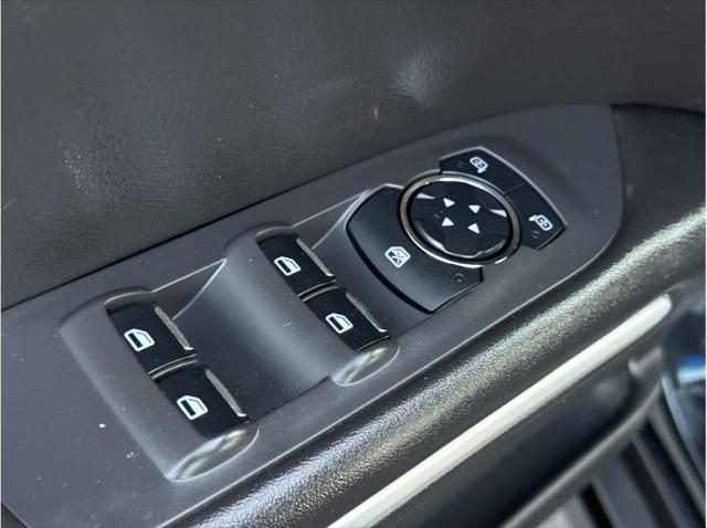2013 Lincoln MKZ Sedan 4D