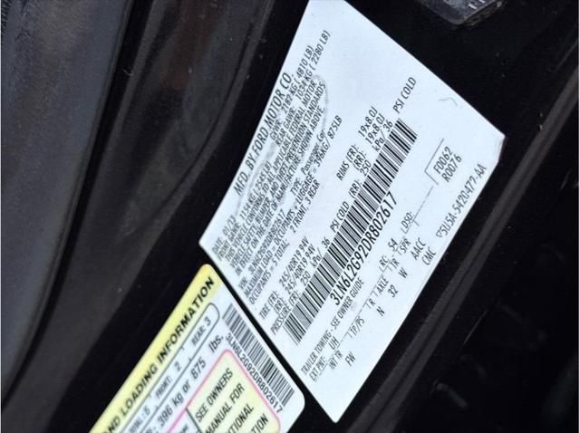 2013 Lincoln MKZ Sedan 4D