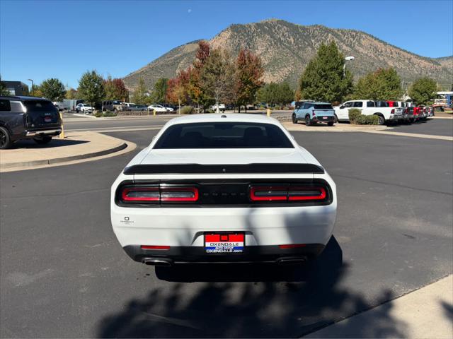 2022 Dodge Challenger SXT