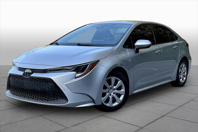 Certified Used 2022 Classic Silver Metallic Toyota LE image 34