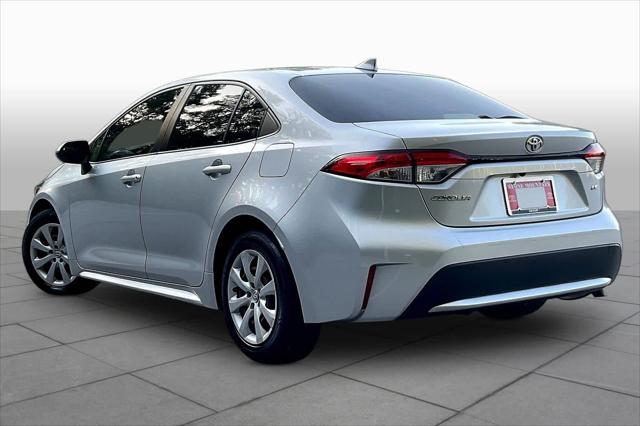 Certified Used 2022 Classic Silver Metallic Toyota LE image 45