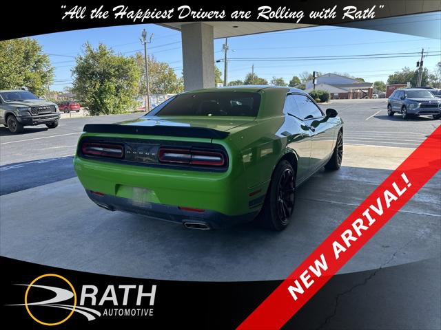 2017 Dodge Challenger SXT