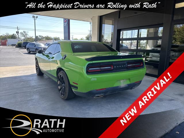 2017 Dodge Challenger SXT