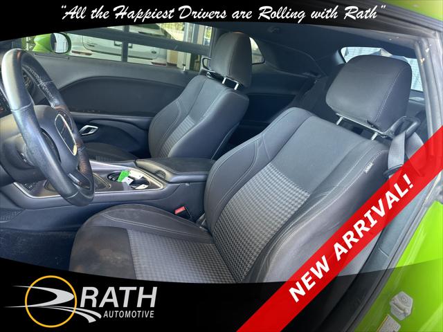 2017 Dodge Challenger SXT