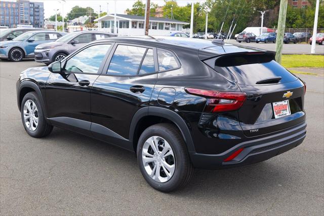 2026 Chevrolet Trax FWD LS