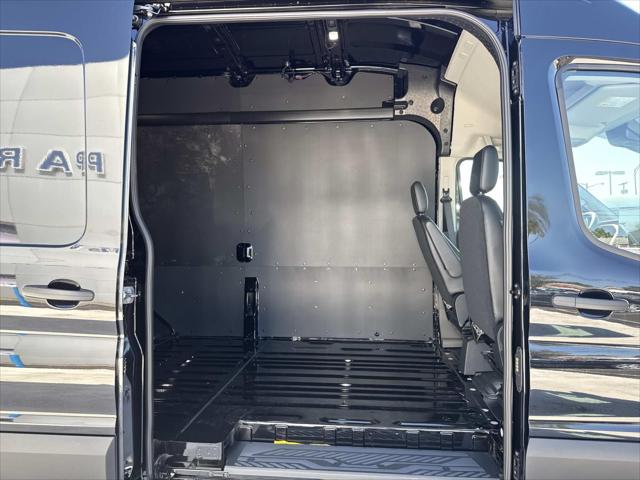 2026 Ford Transit Cargo Van Base