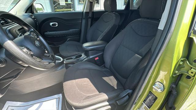 2015 Kia Soul Base