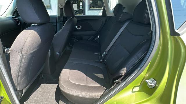 2015 Kia Soul Base