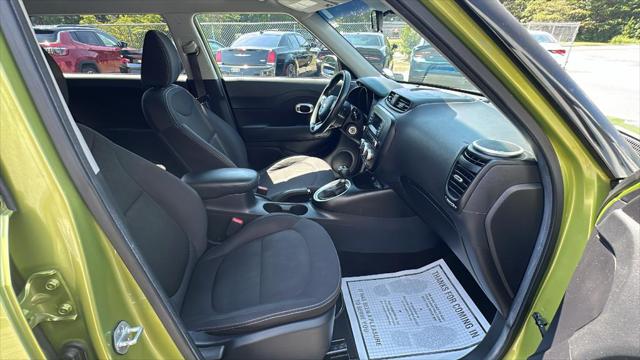 2015 Kia Soul Base