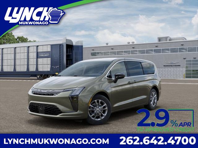 2027 Chrysler Pacifica Select for sale in Mukwonago, WI