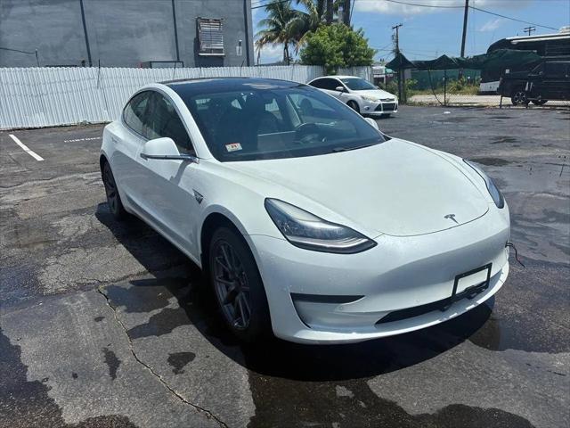 2020 Tesla Model 3 Standard Range Rear-Wheel Drive
