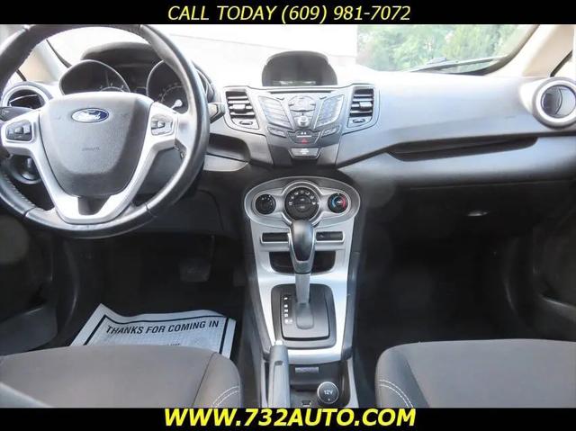 2015 Ford Fiesta SE