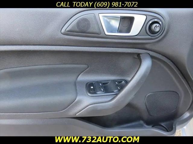 2015 Ford Fiesta SE
