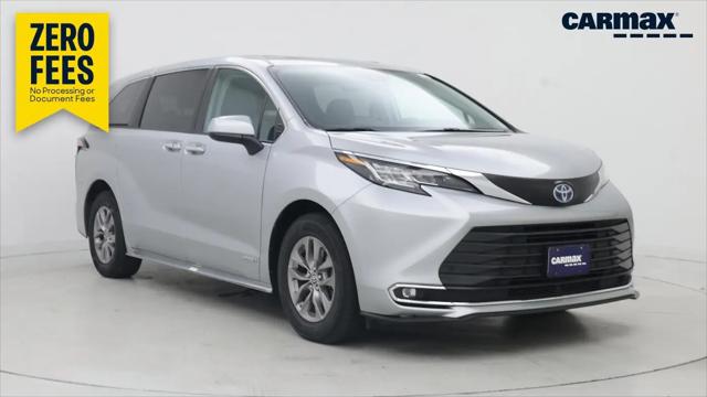 2021 Toyota Sienna XLE for sale in Rochester, NY