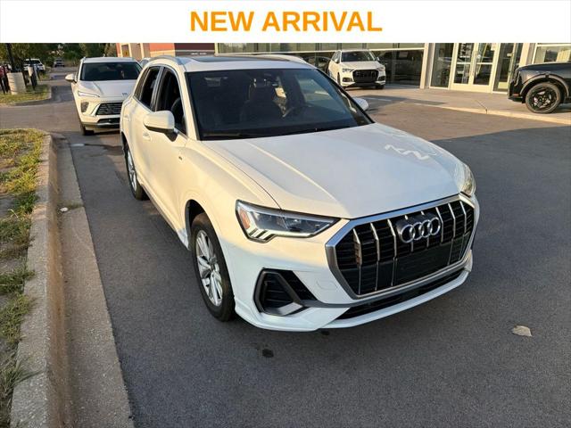 2025 Audi Q3 Premium 45 TFSI S line quattro Tiptronic for sale in Lansing, IL