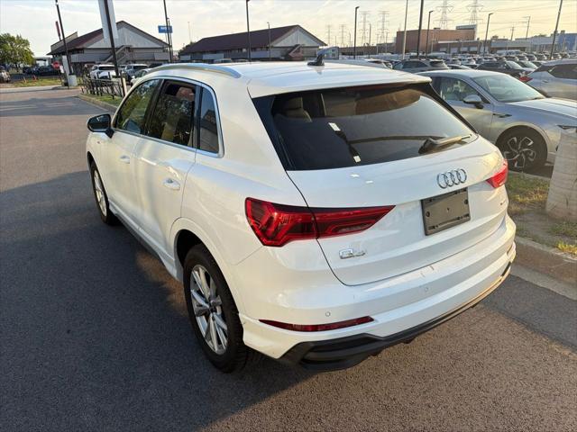 2025 Audi Q3 Premium 45 TFSI S line quattro Tiptronic