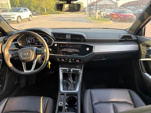 2025 Audi Q3 Premium 45 TFSI S line quattro Tiptronic