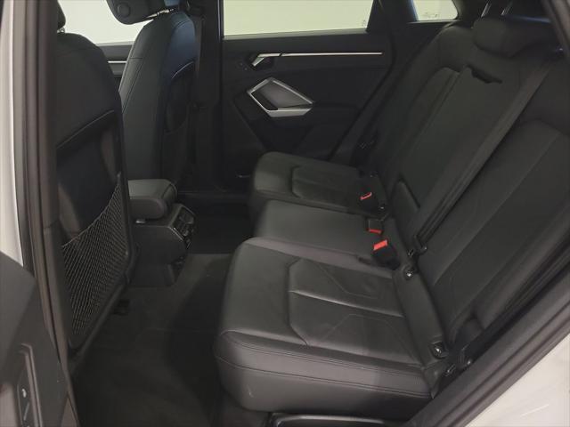 2025 Audi Q3 Premium 45 TFSI S line quattro Tiptronic