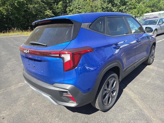 2024 Kia Seltos LX 2024 Kia Seltos LX
