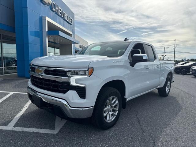 2024 Chevrolet Silverado 1500 4WD Double Cab Standard Bed LT with 2FT
