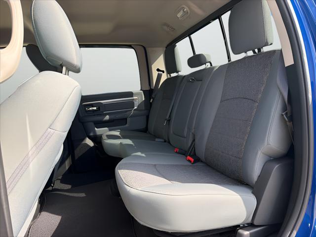 2017 Ram 2500 Big Horn Crew Cab 4x4 64 Box