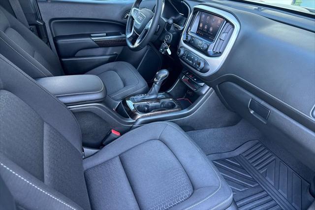 2022 GMC Canyon 4WD Extended Cab Elevation