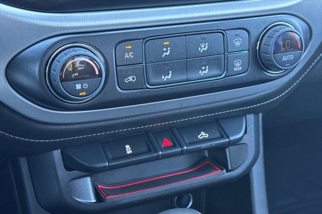 2022 GMC Canyon 4WD Extended Cab Elevation