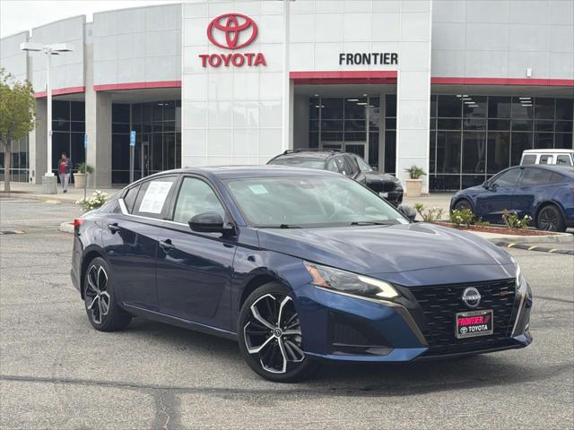 2023 Nissan Altima SR FWD for sale in Valencia, CA