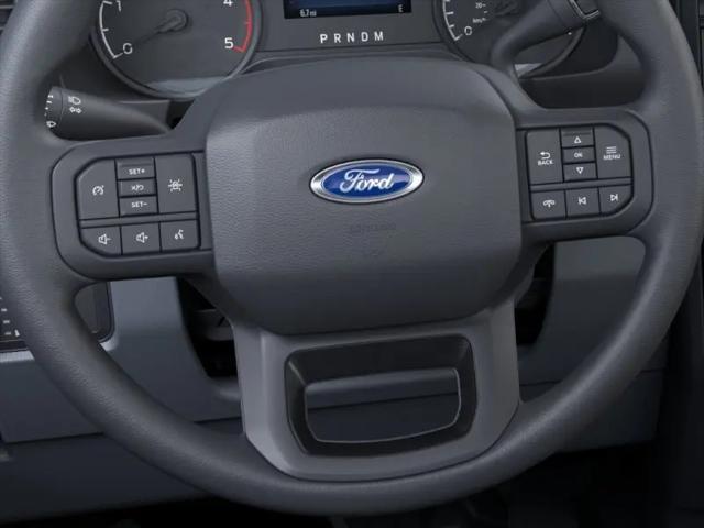 2025 Ford 600 XL