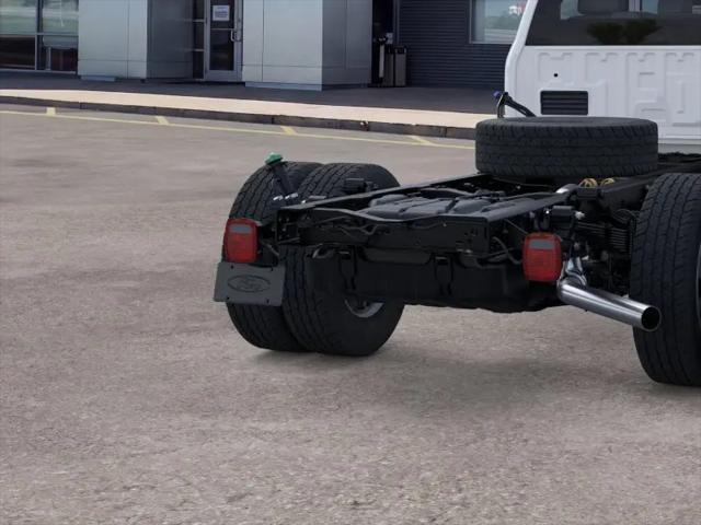 2025 Ford 600 XL