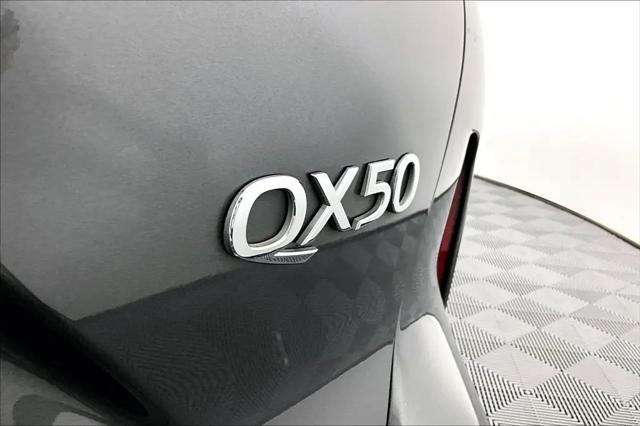 2021 INFINITI QX50 LUXE