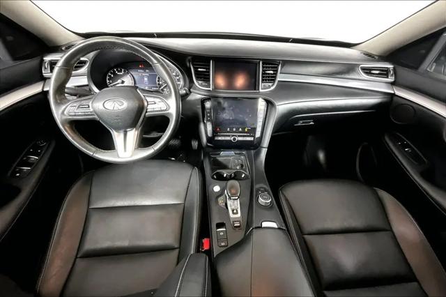 2021 INFINITI QX50 LUXE