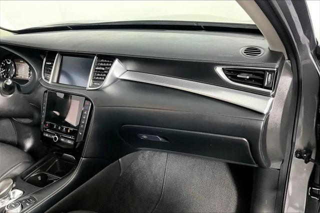 2021 INFINITI QX50 LUXE