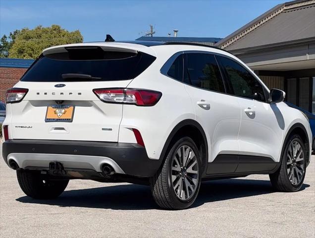 2020 Ford Escape Titanium