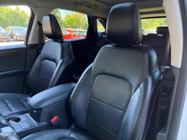 2020 Ford Escape Titanium