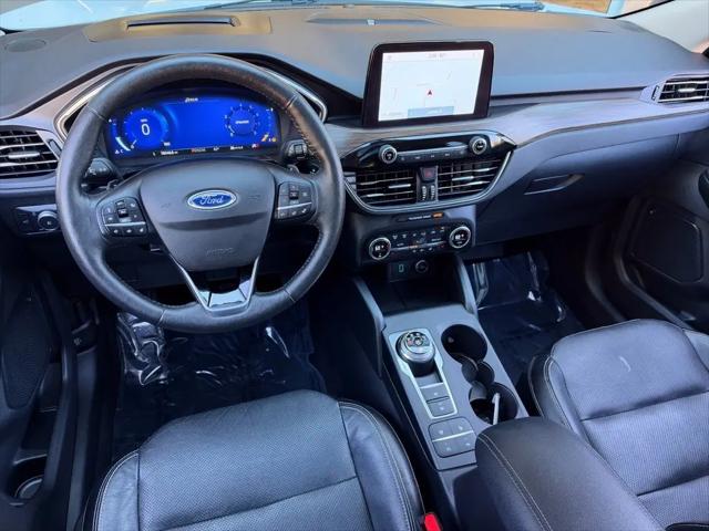 2020 Ford Escape Titanium