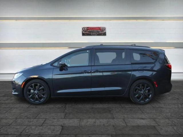 2020 Chrysler Pacifica Touring L Plus