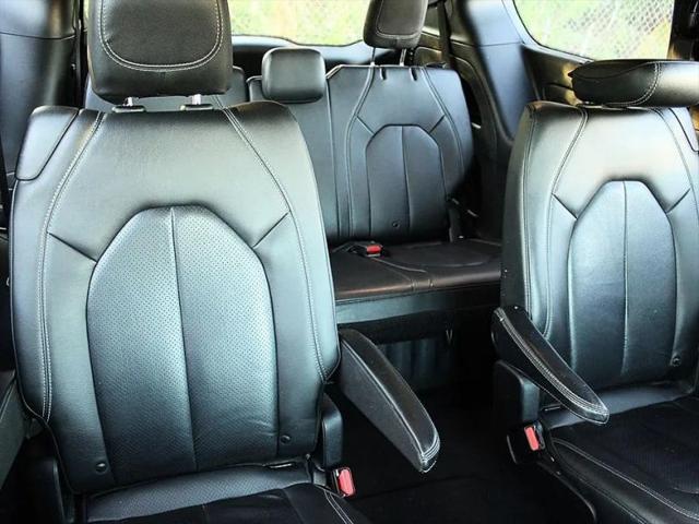 2020 Chrysler Pacifica Touring L Plus