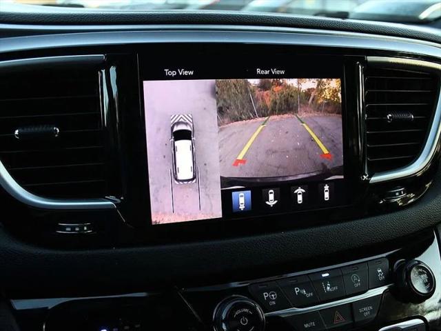 2020 Chrysler Pacifica Touring L Plus