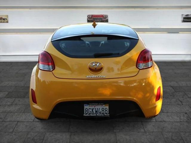 2017 Hyundai Veloster Base